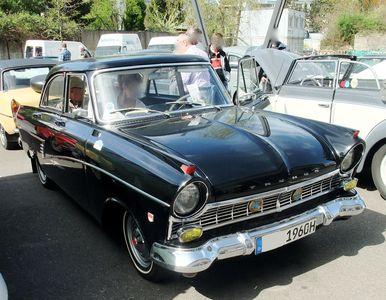 Ford_D_Taunus_17m_P2_1957-1960(1)GMJ_dis