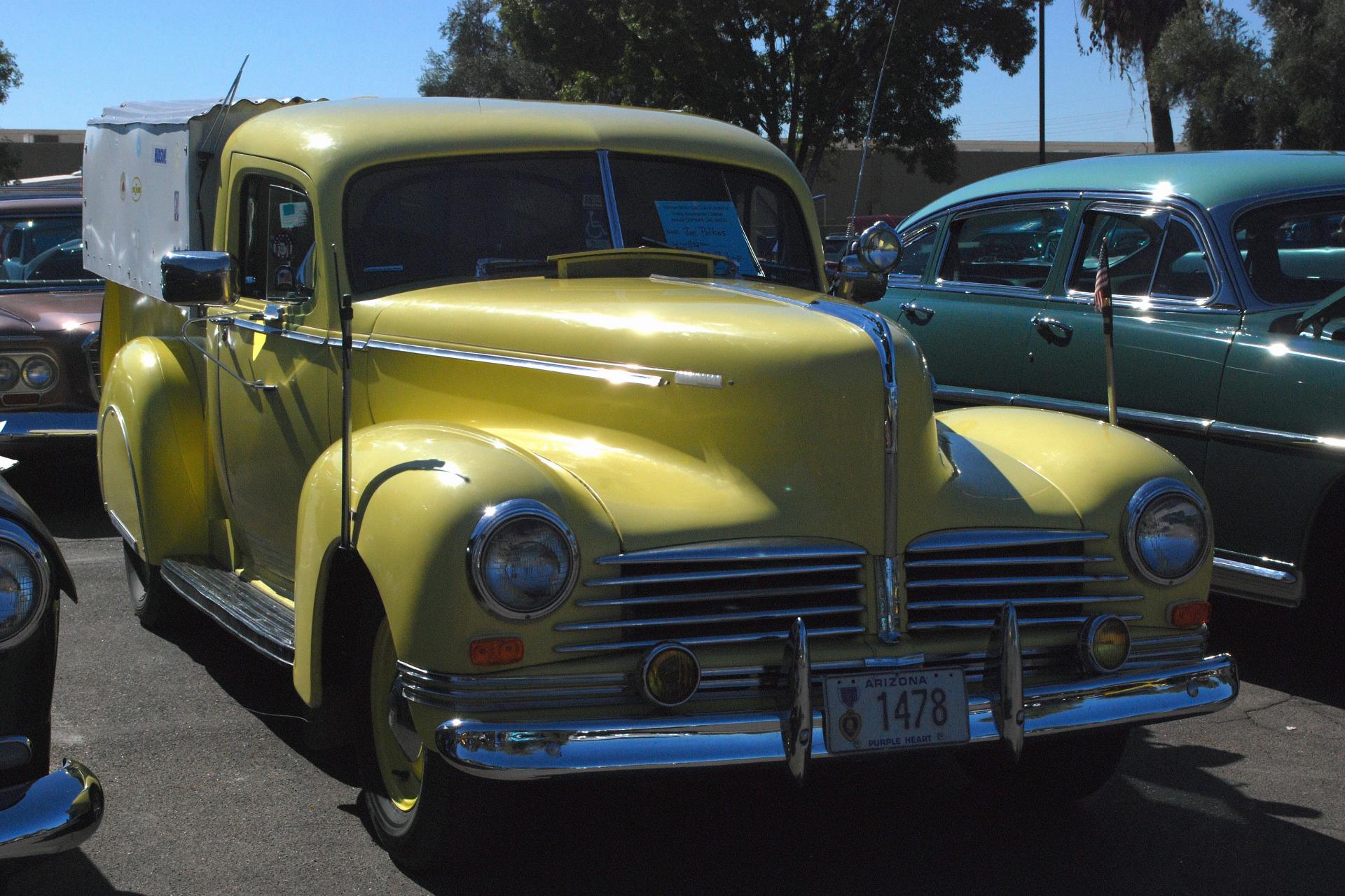 Hudson 1942 pu ft rt.JPG