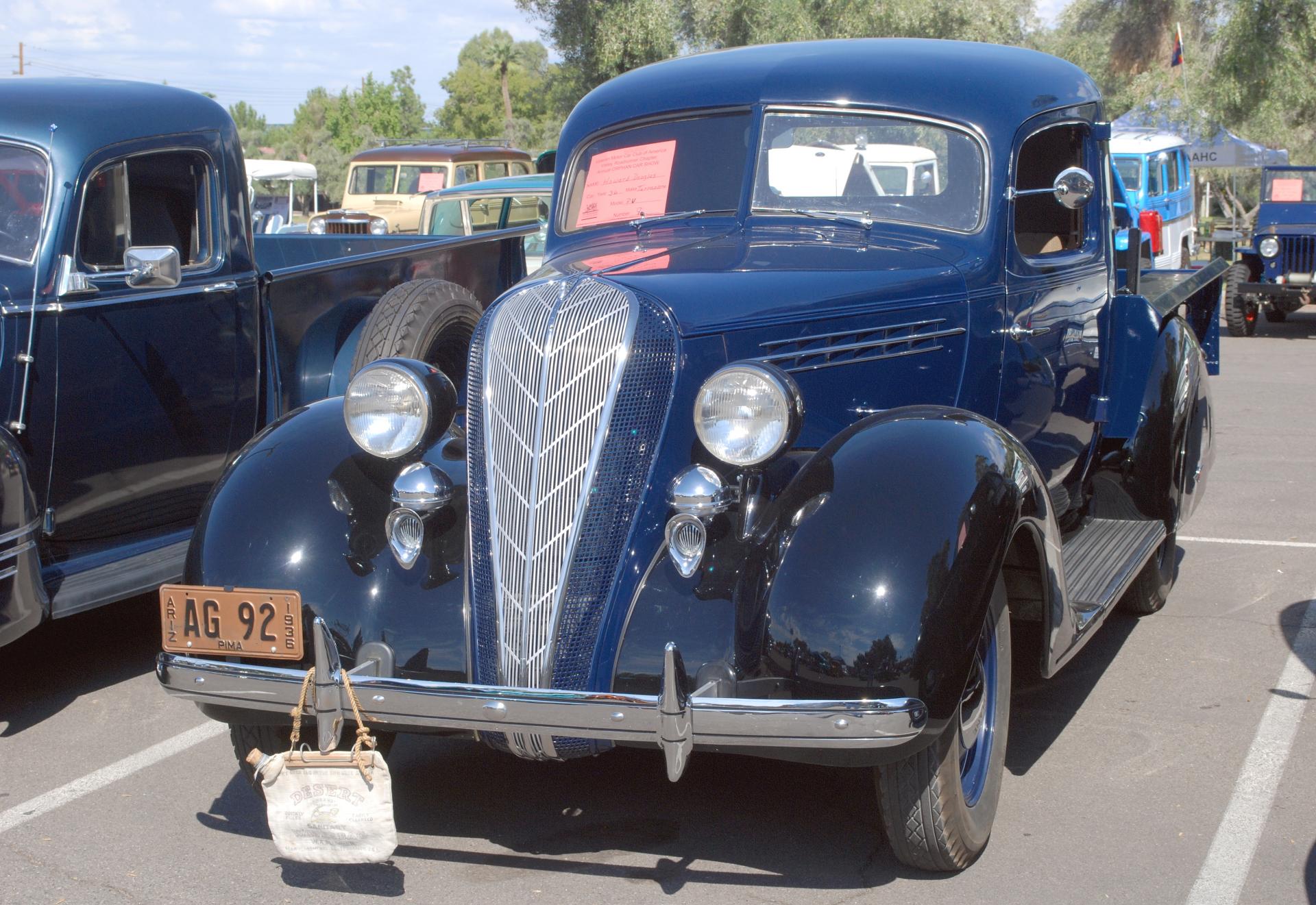 Terraplane 1936 pu ft lf.JPG