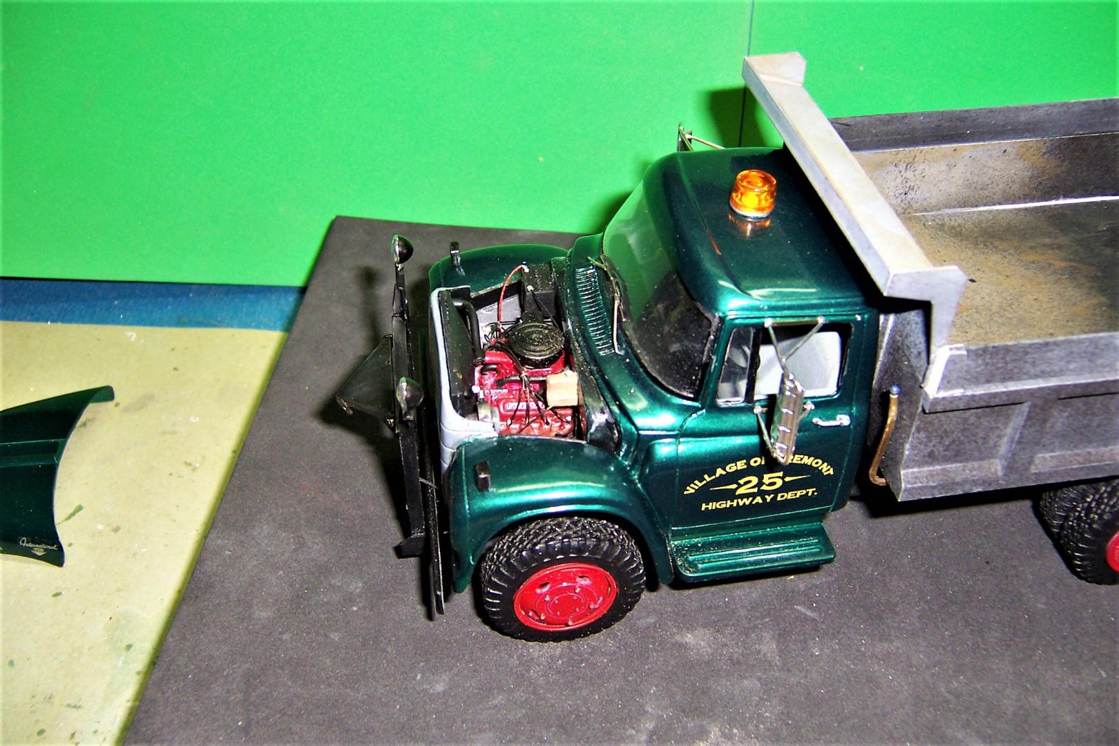 084.thumb.JPG.1109c5ff087e76c1a27aa03339