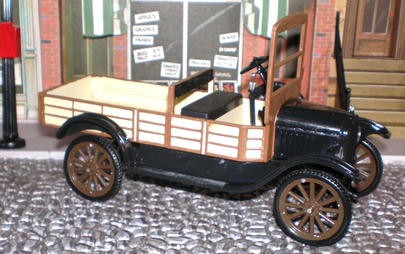 1923_Ford_Model_T_Express_Wagon.thumb.JP