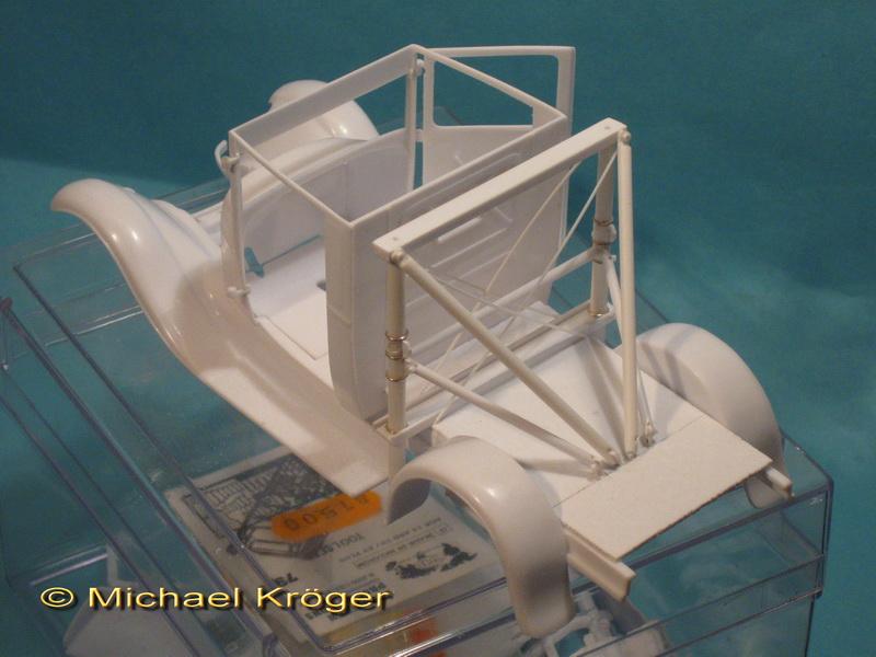 29 Ford Tow Truck 05.jpg