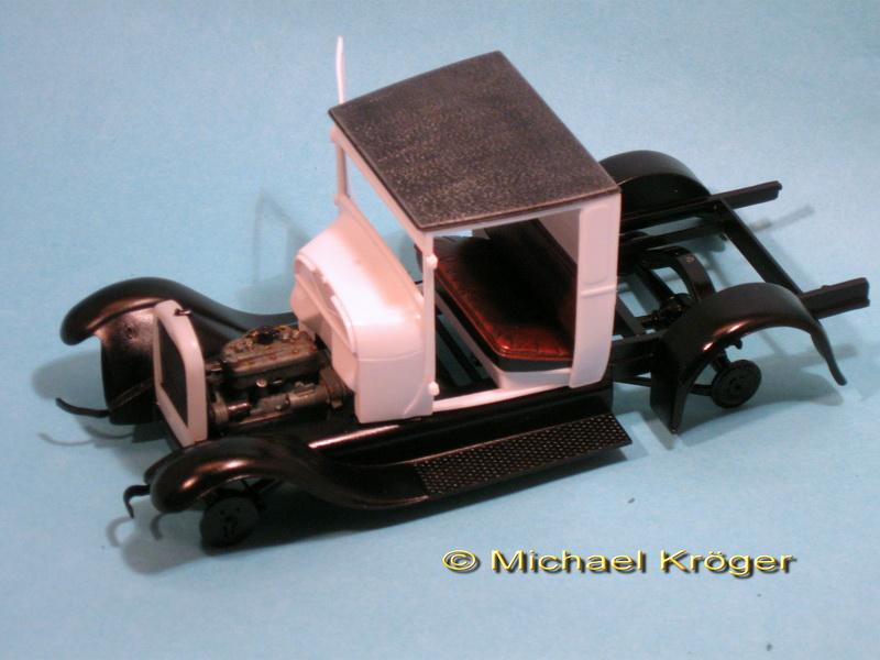 29 Ford Tow Truck 12.jpg