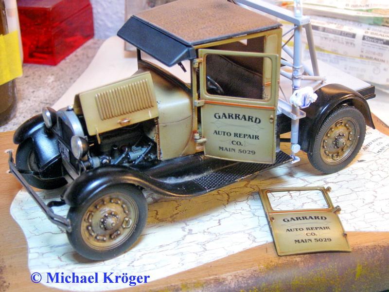 29 Ford Tow Truck 30.jpg