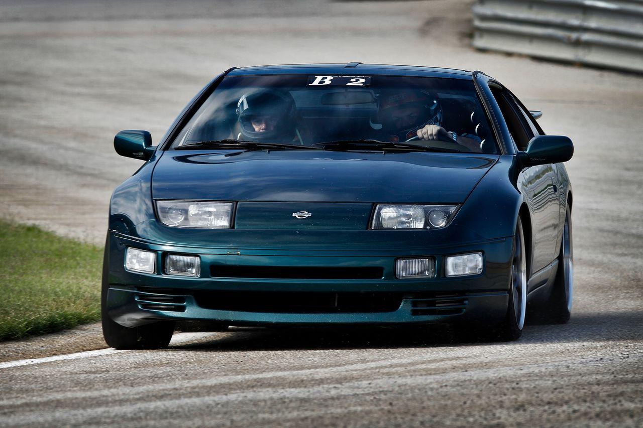 300zx-b2-green-200.jpg