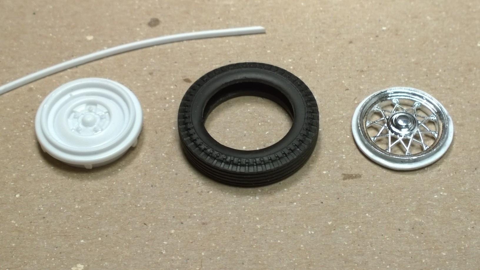 5a0adebdeefdb_29_modified_roadster_front