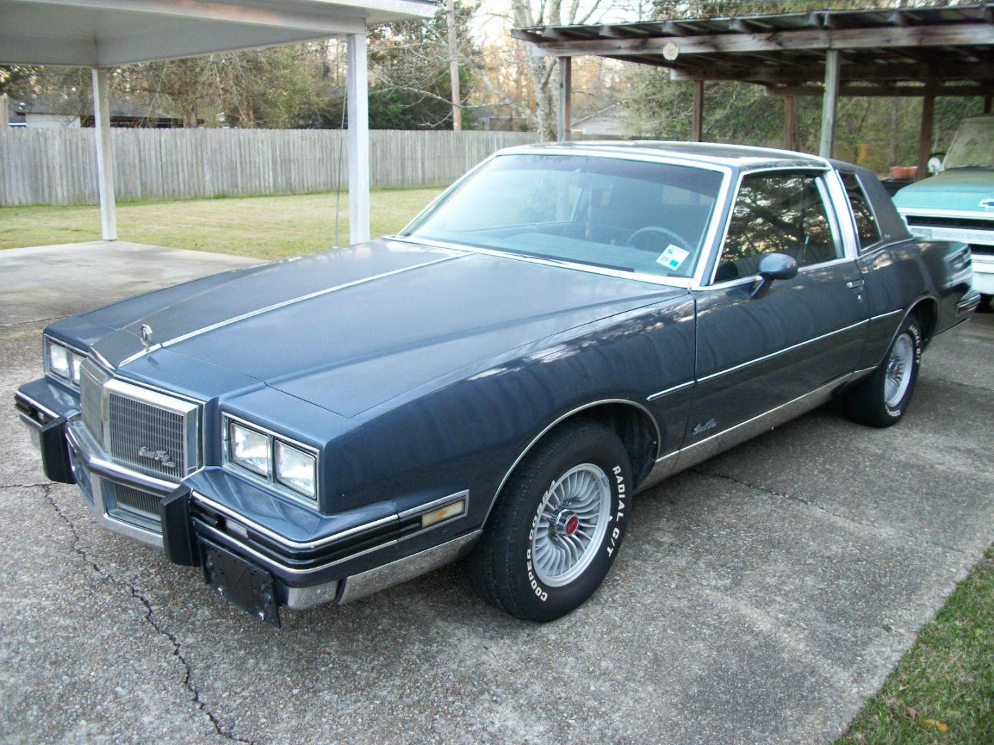 1984PontiacGrandPrixBroughamCoupe2-Door50L1.jpg