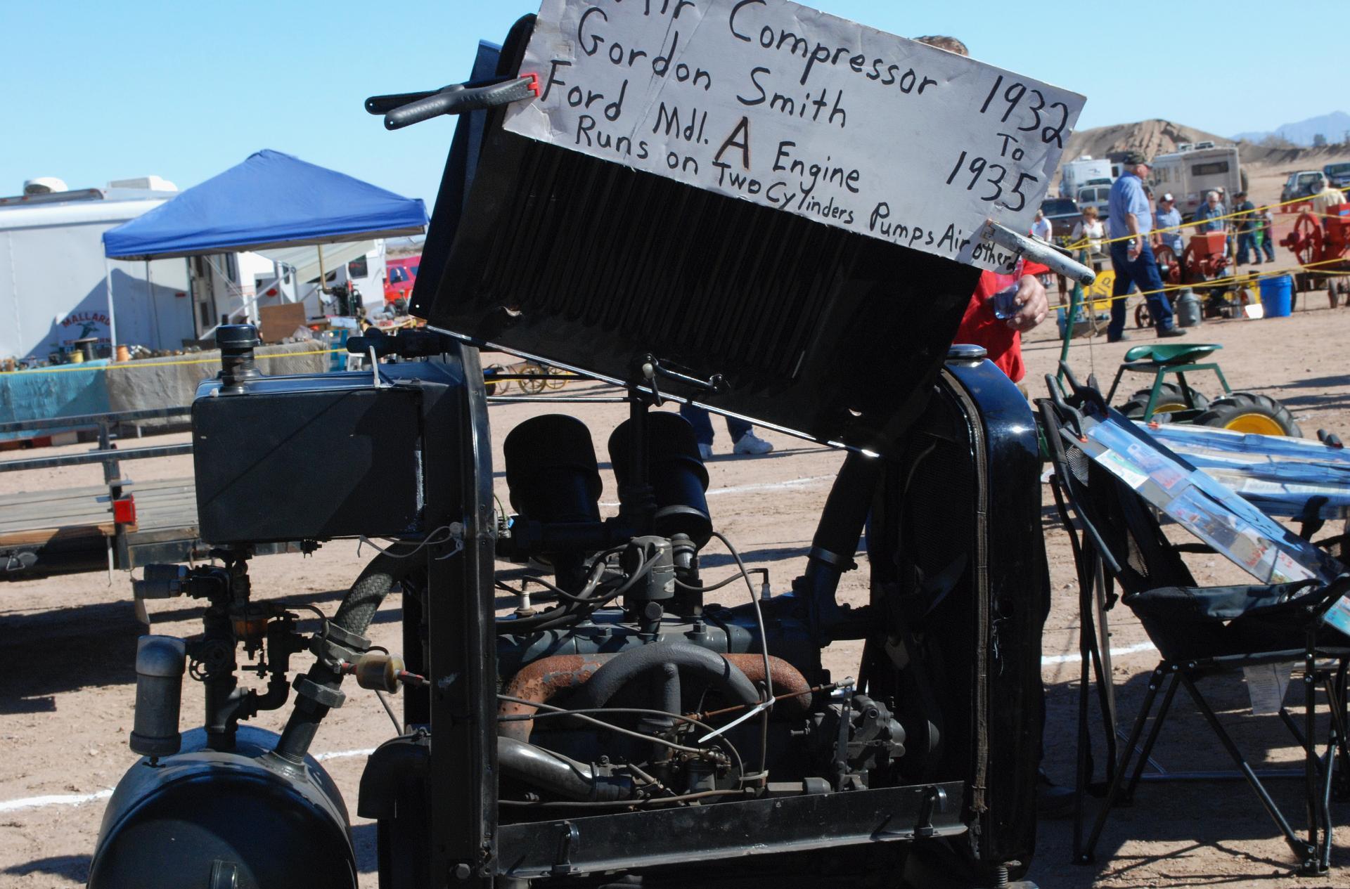 Gordon Smith 1932-35 air compressor side rt.JPG