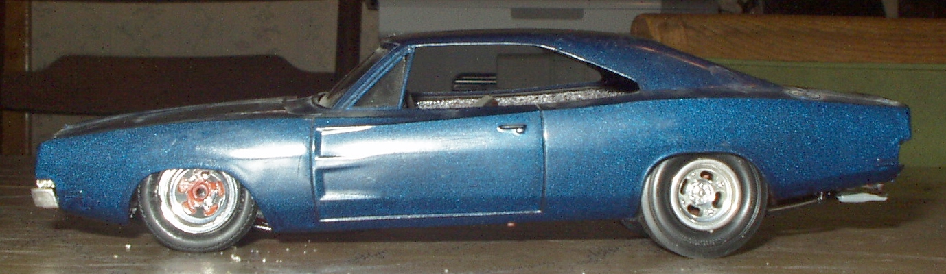 69Charger04.jpg.44234ed0de6256fa9fbd38c2cb570acb.jpg