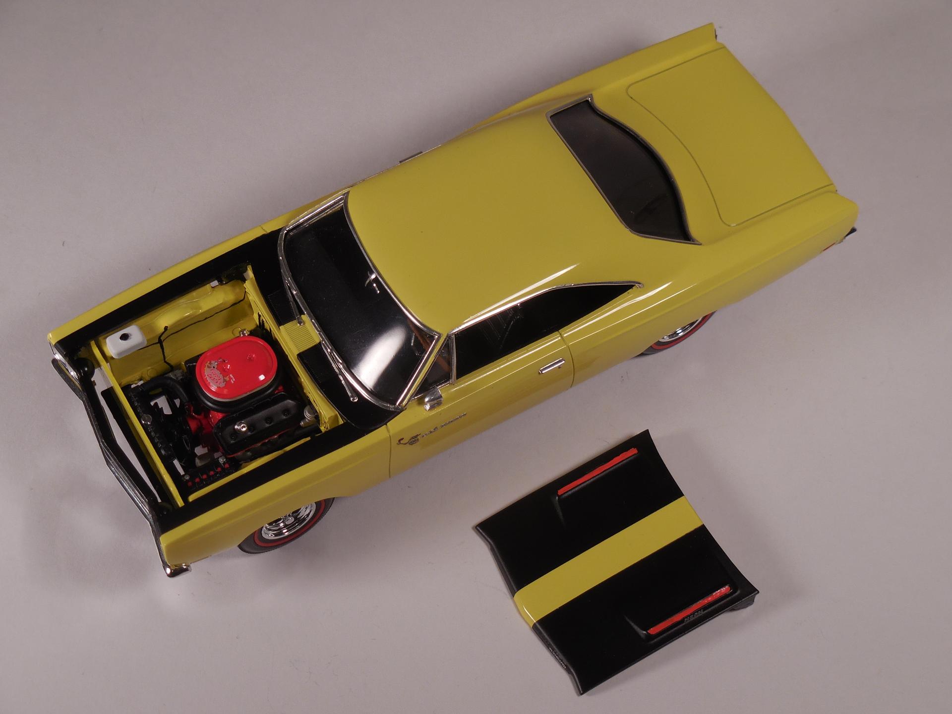 69 Road Runner H.JPG