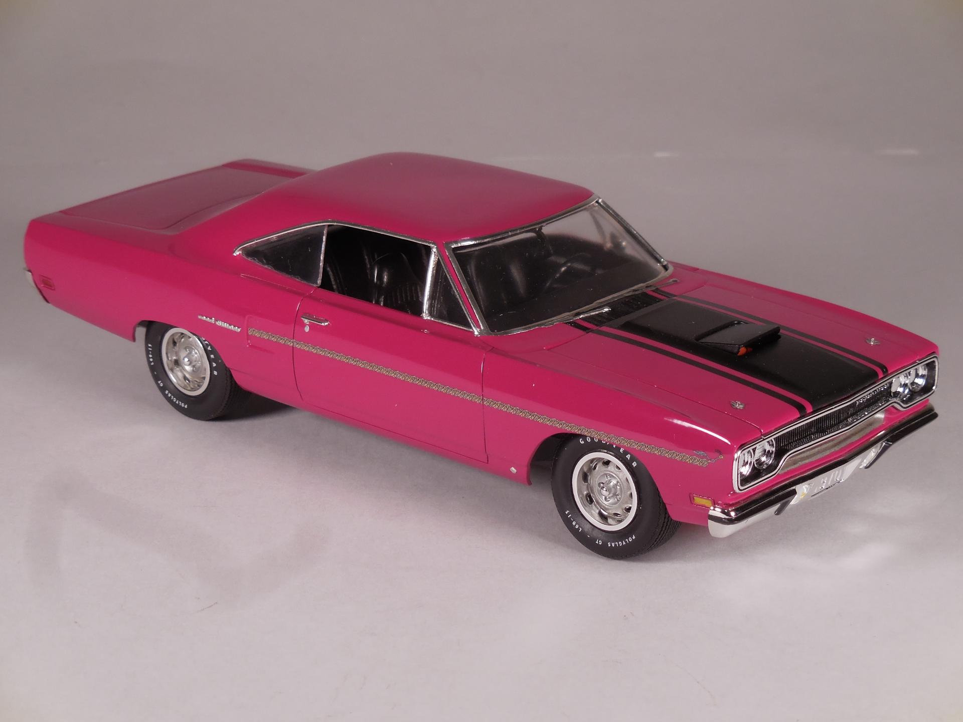 70 Road Runner B.JPG