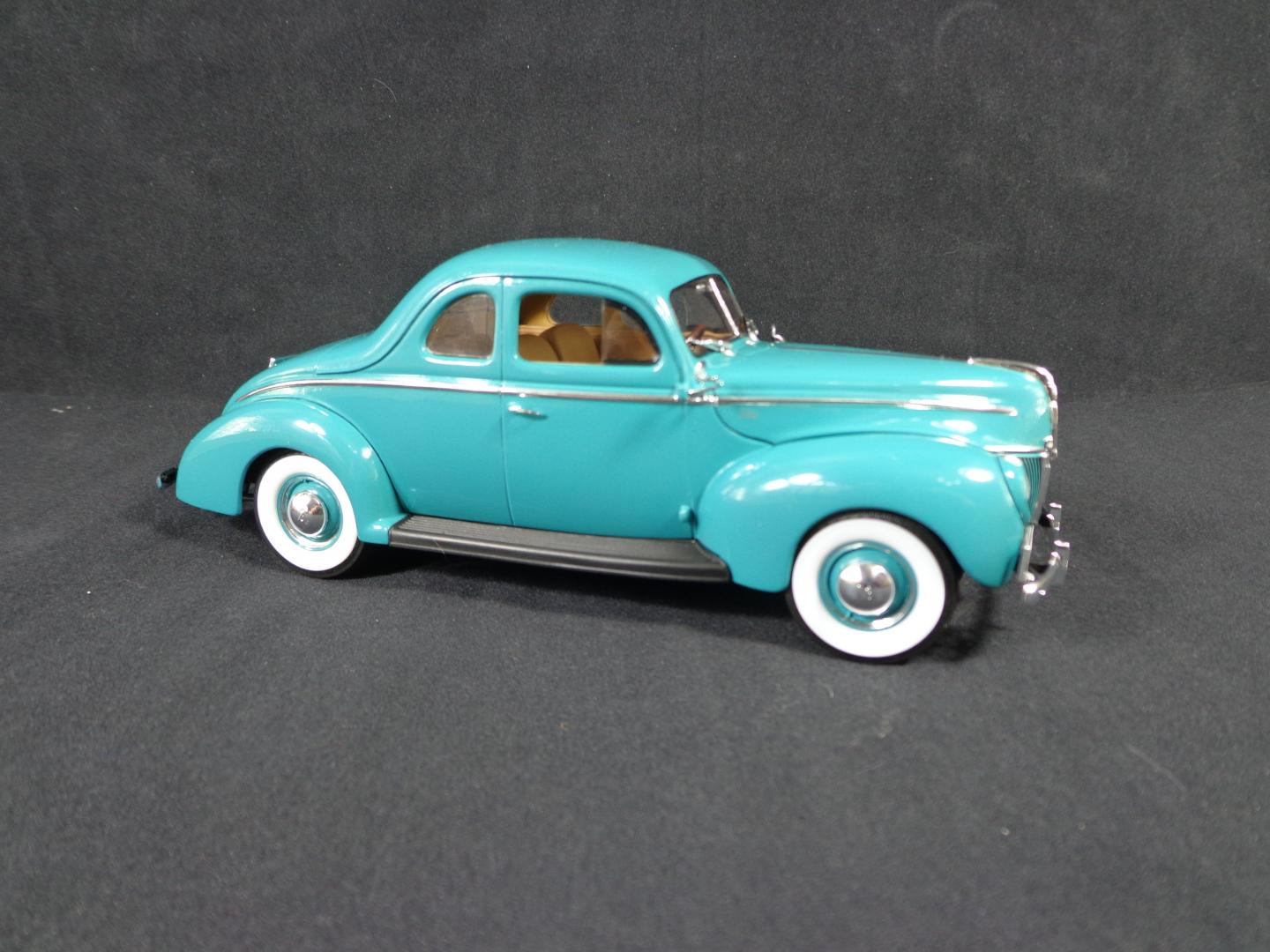 Ford 1940 001.JPG
