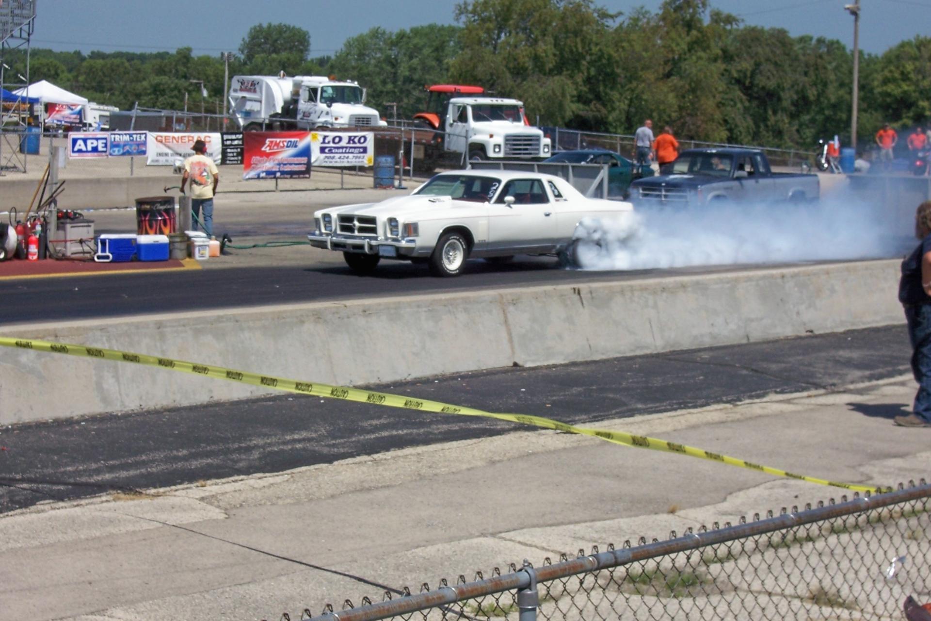 smokinem at Byron.jpg