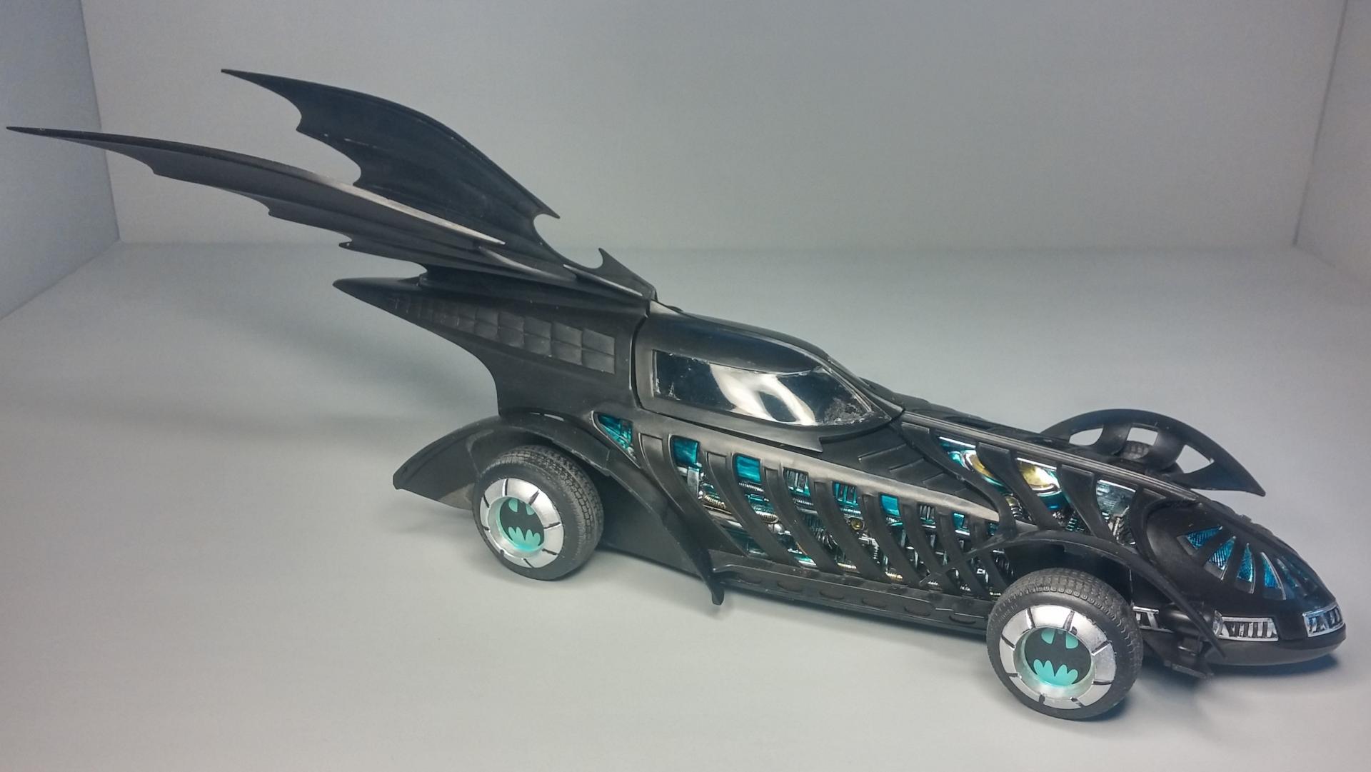 Batmobile_95_10.thumb.jpg.c6fb245d67dac20d5d1f7d43ae5a74b7.jpg
