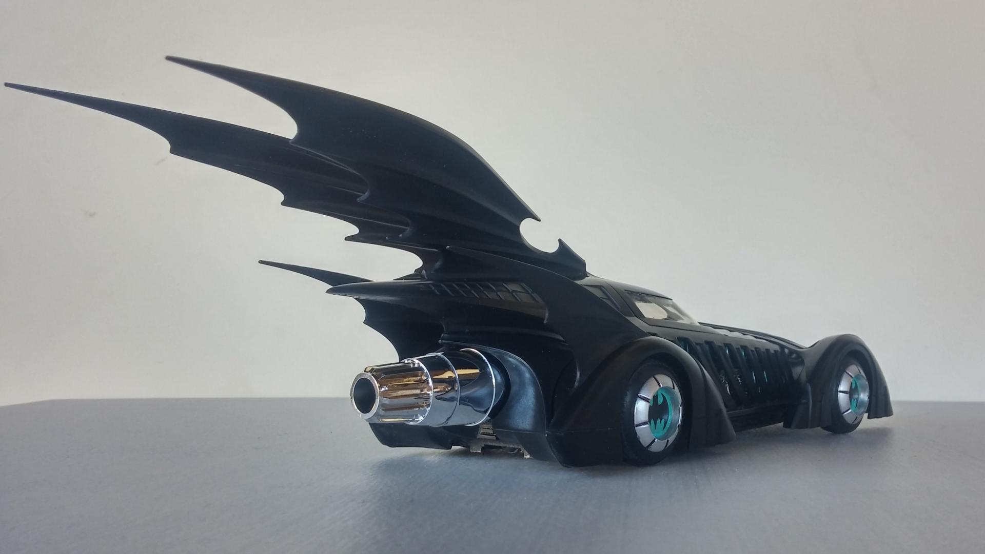 Batmobile_95_15.thumb.jpg.8e7c533494d5d89dfc1d3de925306b69.jpg