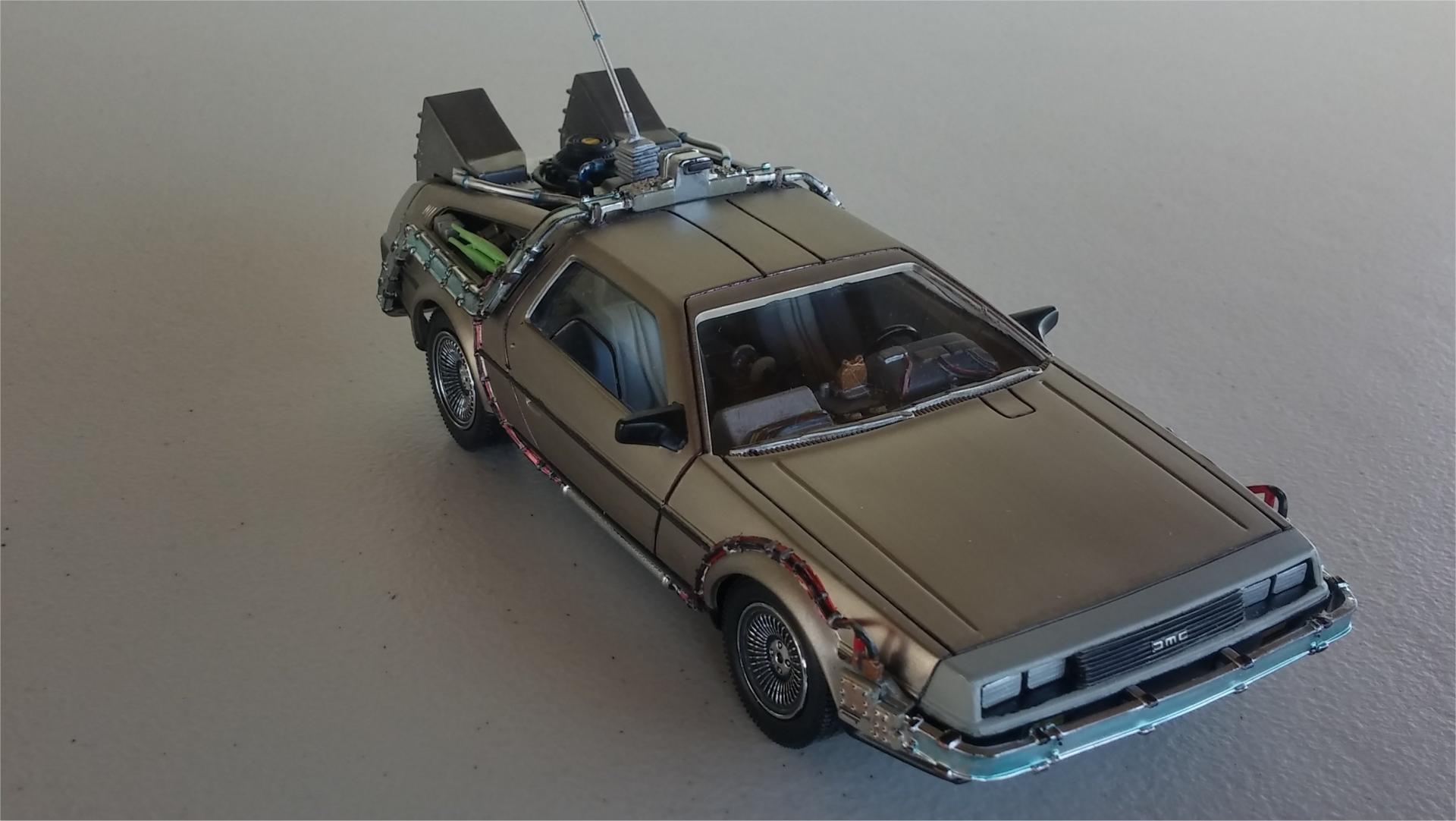 DeLorean30.thumb.jpg.3509e7ef8d5f08022a32683f35f55661.jpg