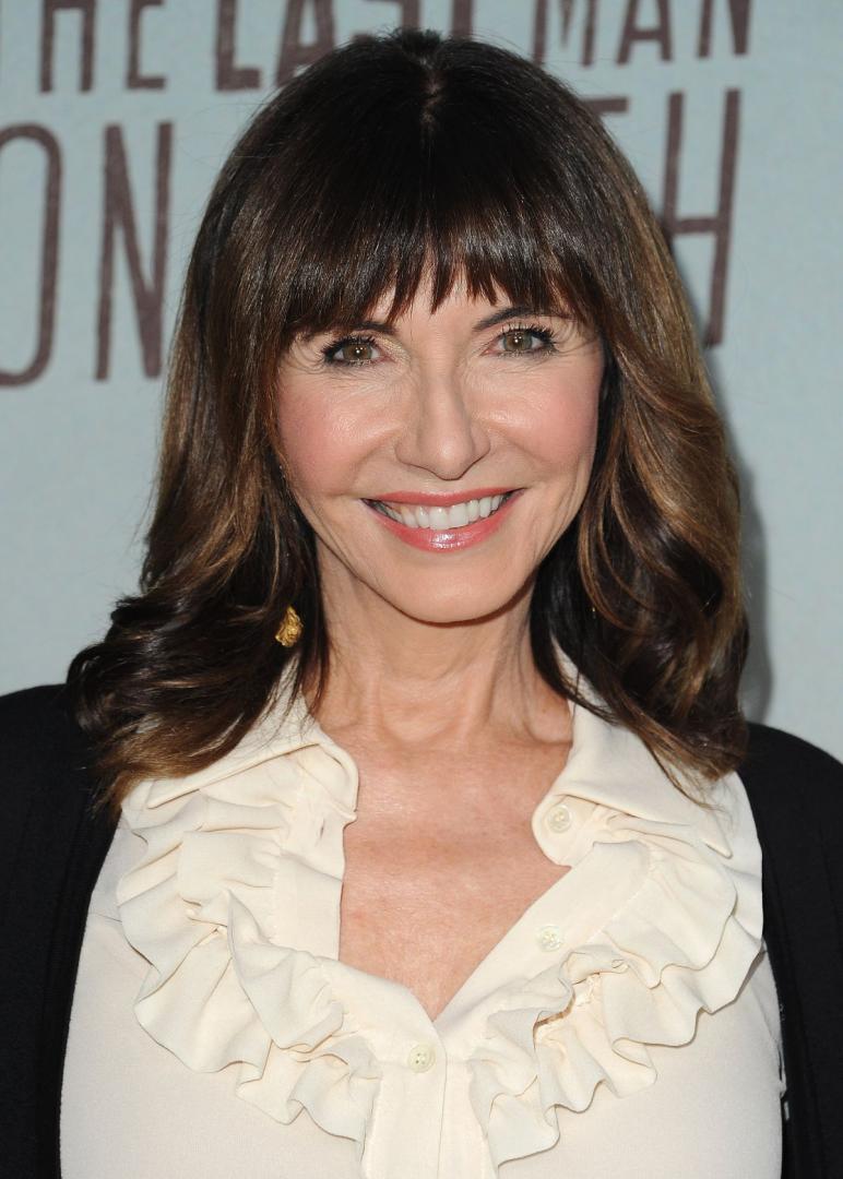 mary-steenburgen-.thumb.jpg.bc1a717dbc1d974f5a31f594f70ab410.jpg
