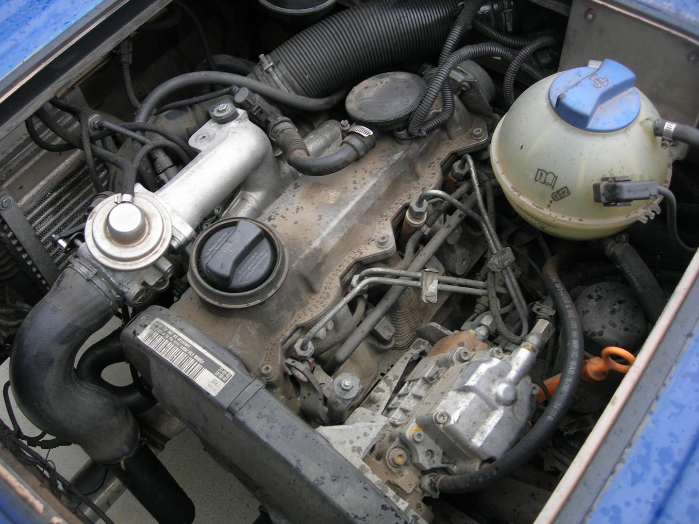 082507 - 007 - engine.jpg