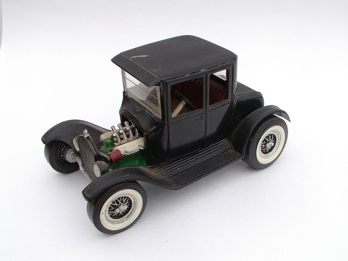 Aurora 1925 Ford T Coupe  Tee for Coupe.JPG