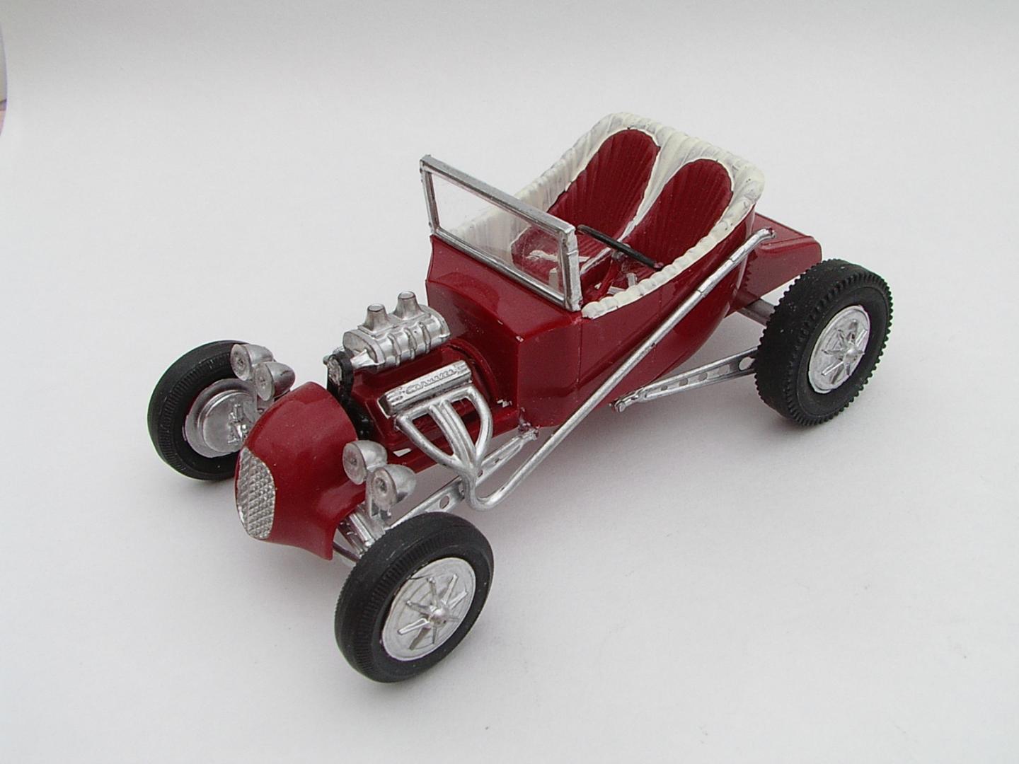 Pyro Jeresey Bounce T bucket.JPG