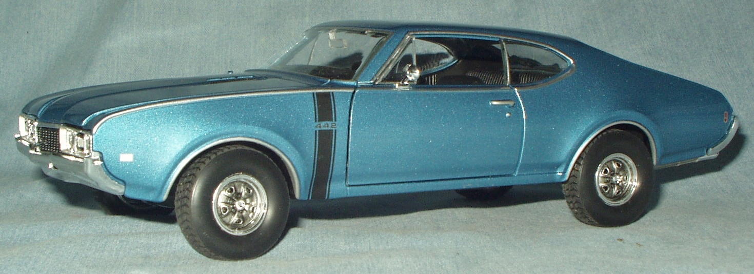 68Olds442DC05.jpg.f2ef4355492ed4365ea457dd0f931175.jpg