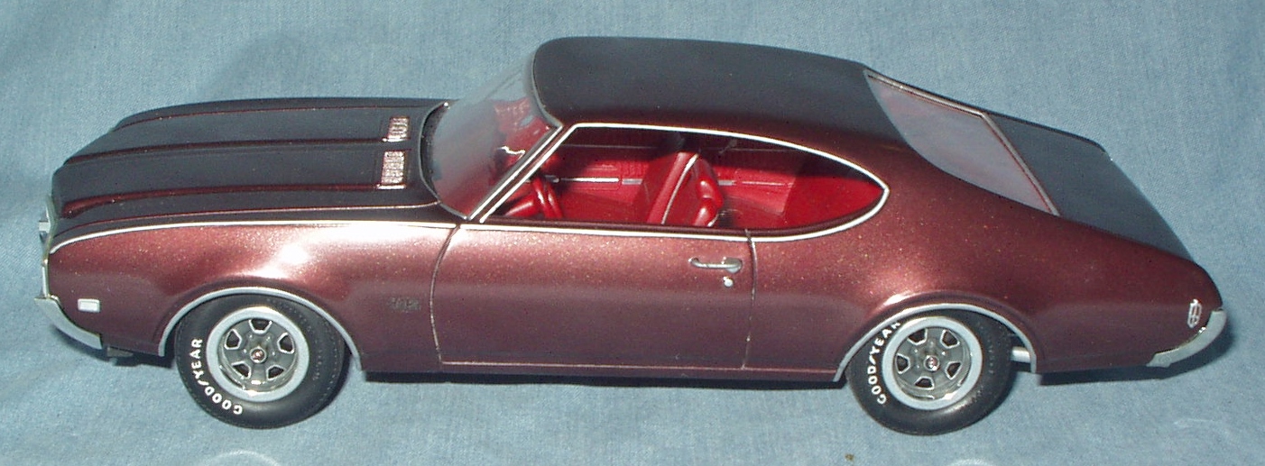69Olds44206.jpg.f7bb16660b875ac73550c0251137cbcd.jpg