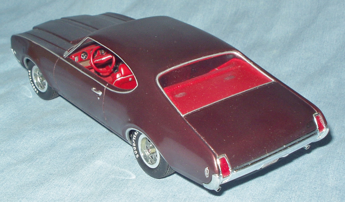 69Olds44212.jpg.b8b10937cc186896a5550db539c6ab57.jpg