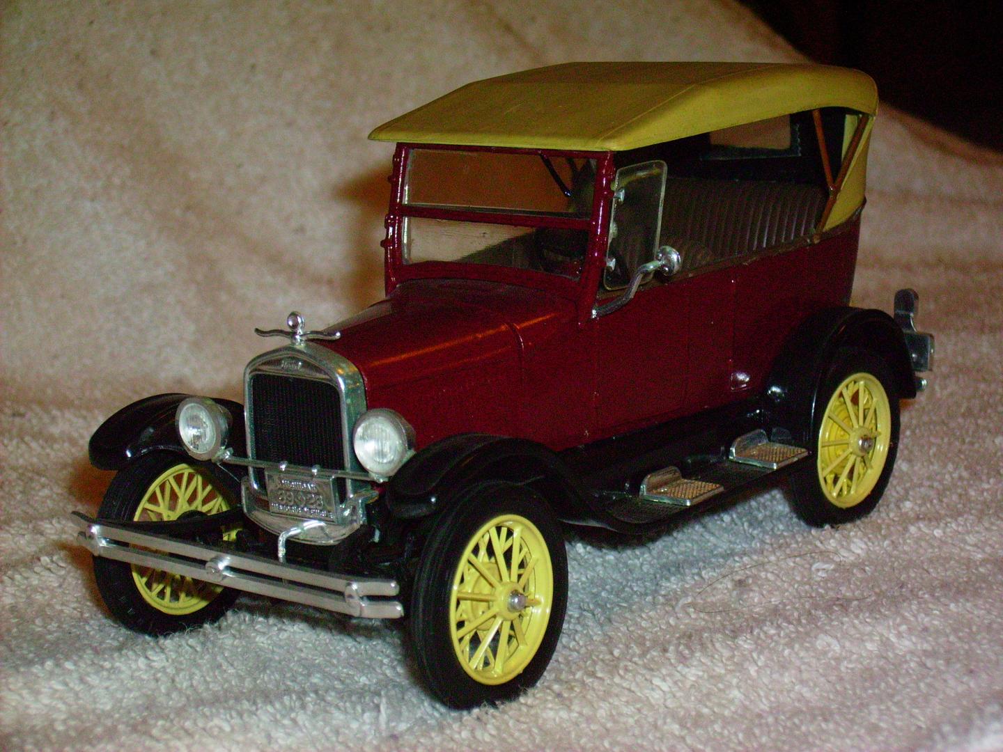 1927 T Touring Car F.jpg