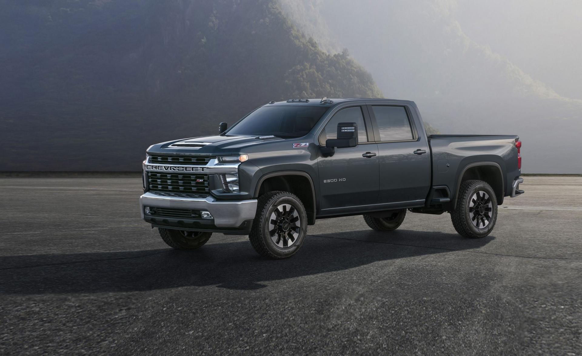 2020-chevrolet-silverado-hd-rplacement-1543876185.jpg