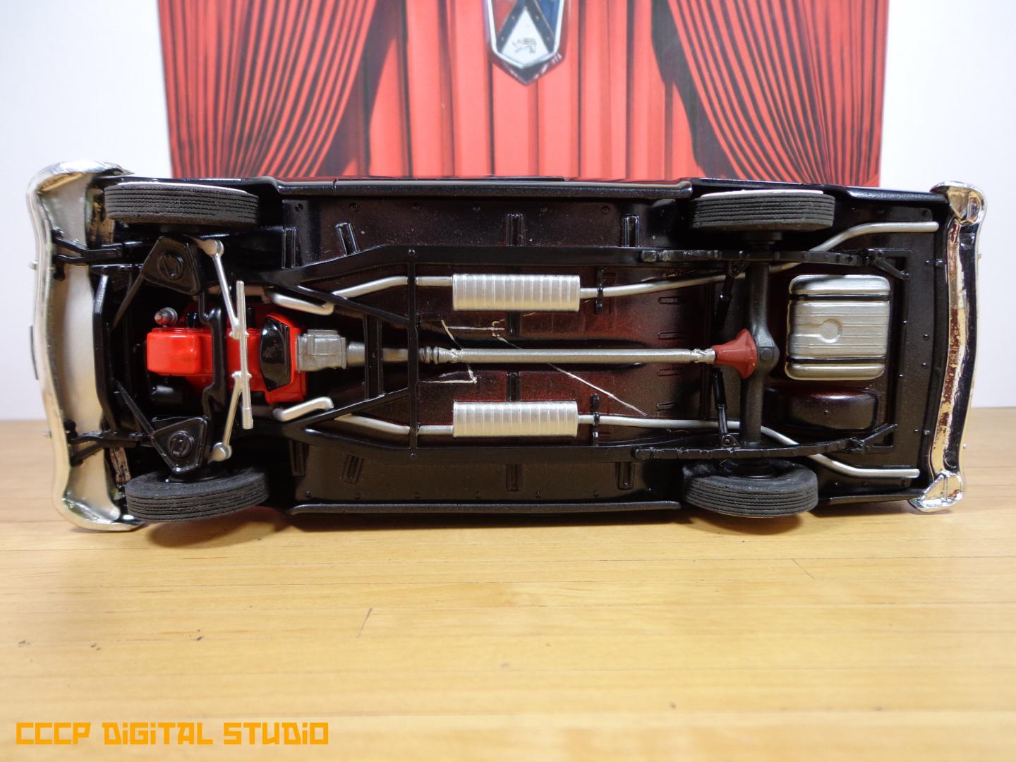 1956 Ford Fairlane 012 copy.jpg