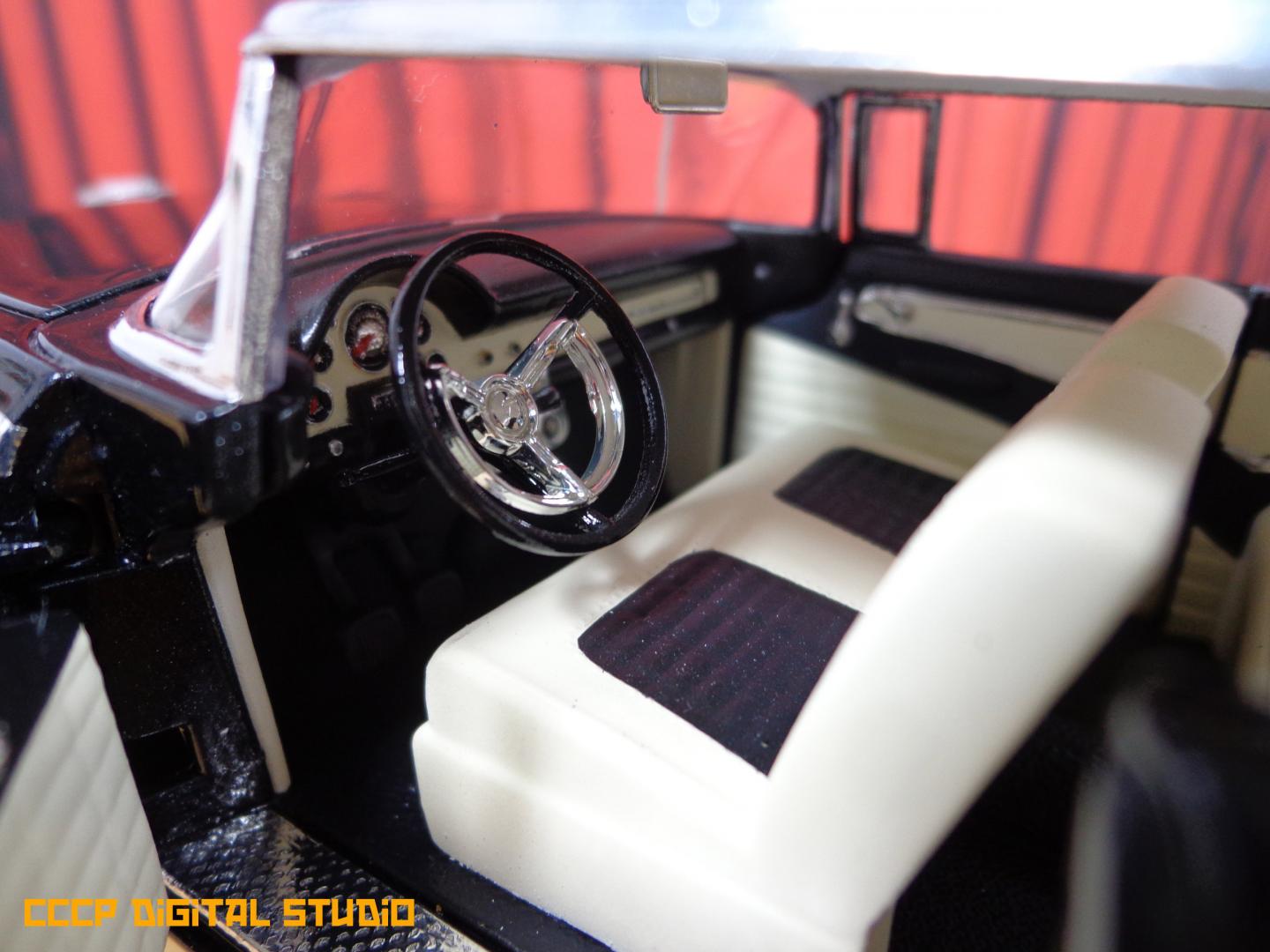 1956 Ford Fairlane 014 copy.jpg