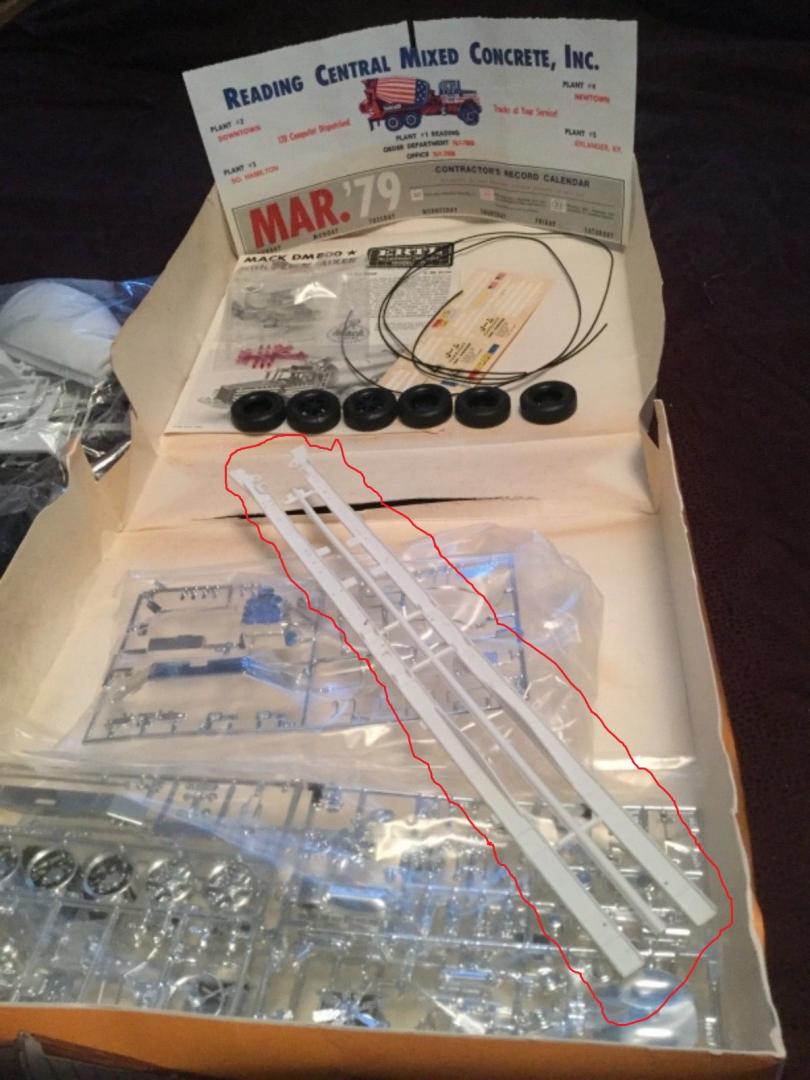 1 mack cement mixer.jpg