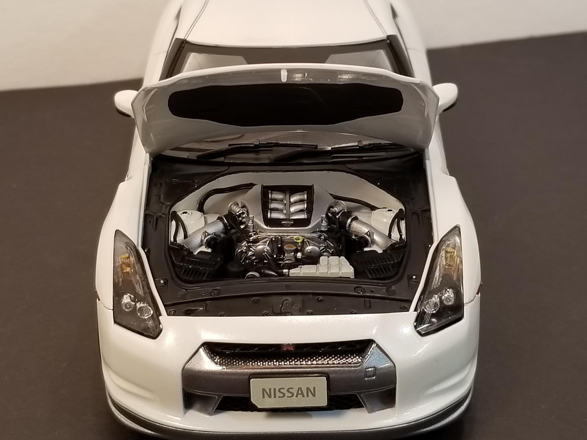 nissangtrr35 (5).jpg