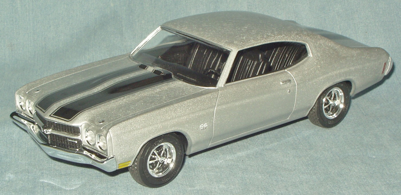 70ChevelleRevell02.jpg.f8df3db8f8a7415ef354807f3b5ca635.jpg