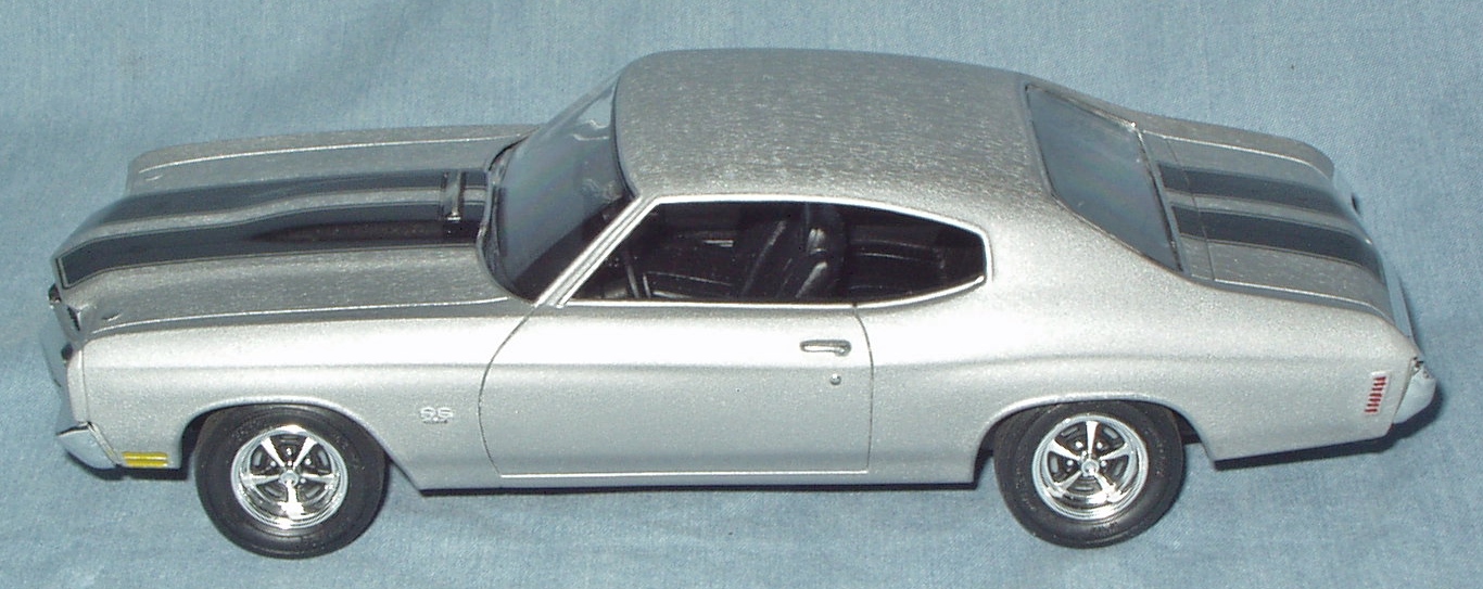 70ChevelleRevell06.jpg.7741acb56387cc448e0dad0e6f7a74eb.jpg
