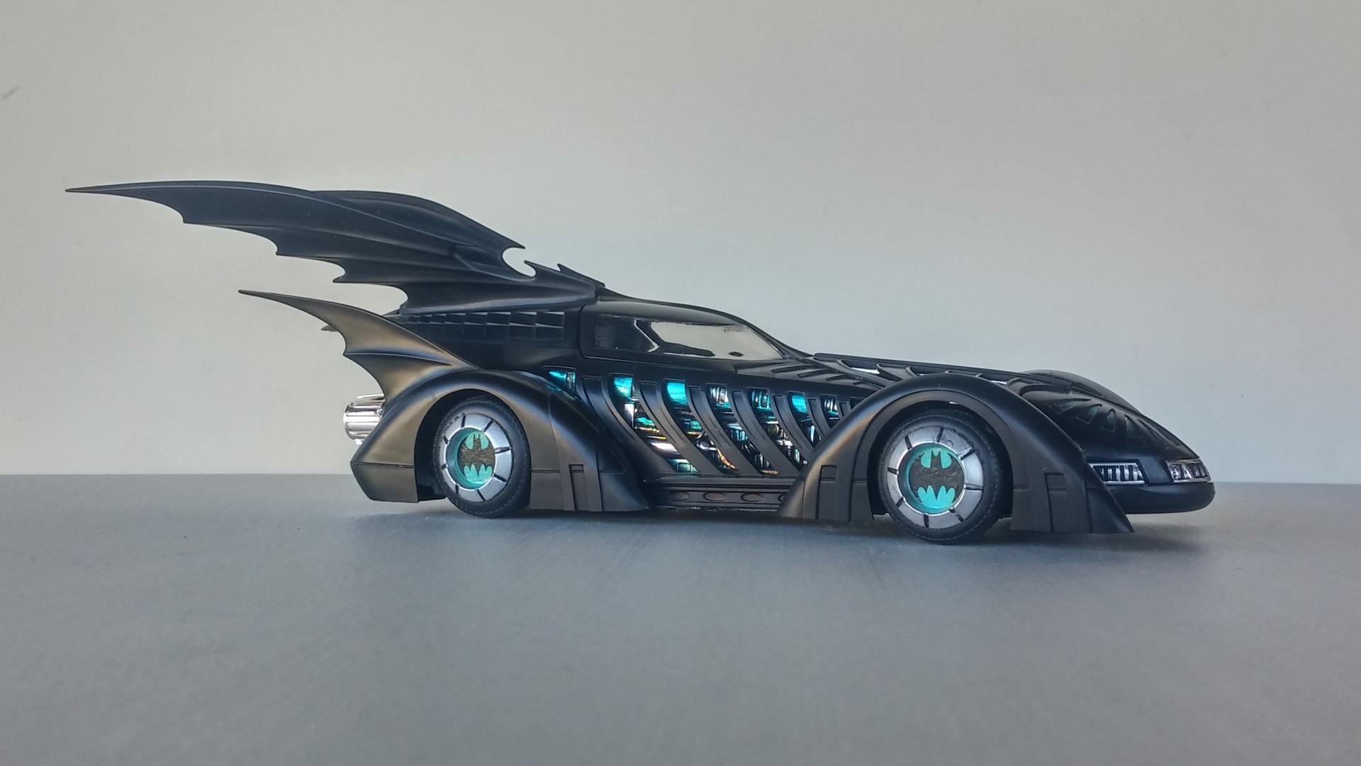 Batmobile_95_13.thumb.jpg.5d0e56d54b74848c86d5f9a402af37c1.jpg