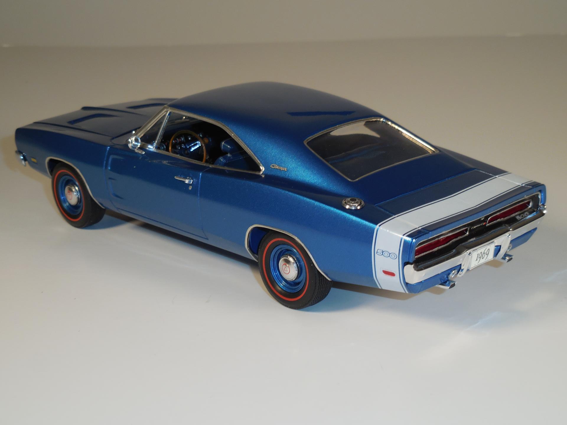 69 Charger 500 d.JPG