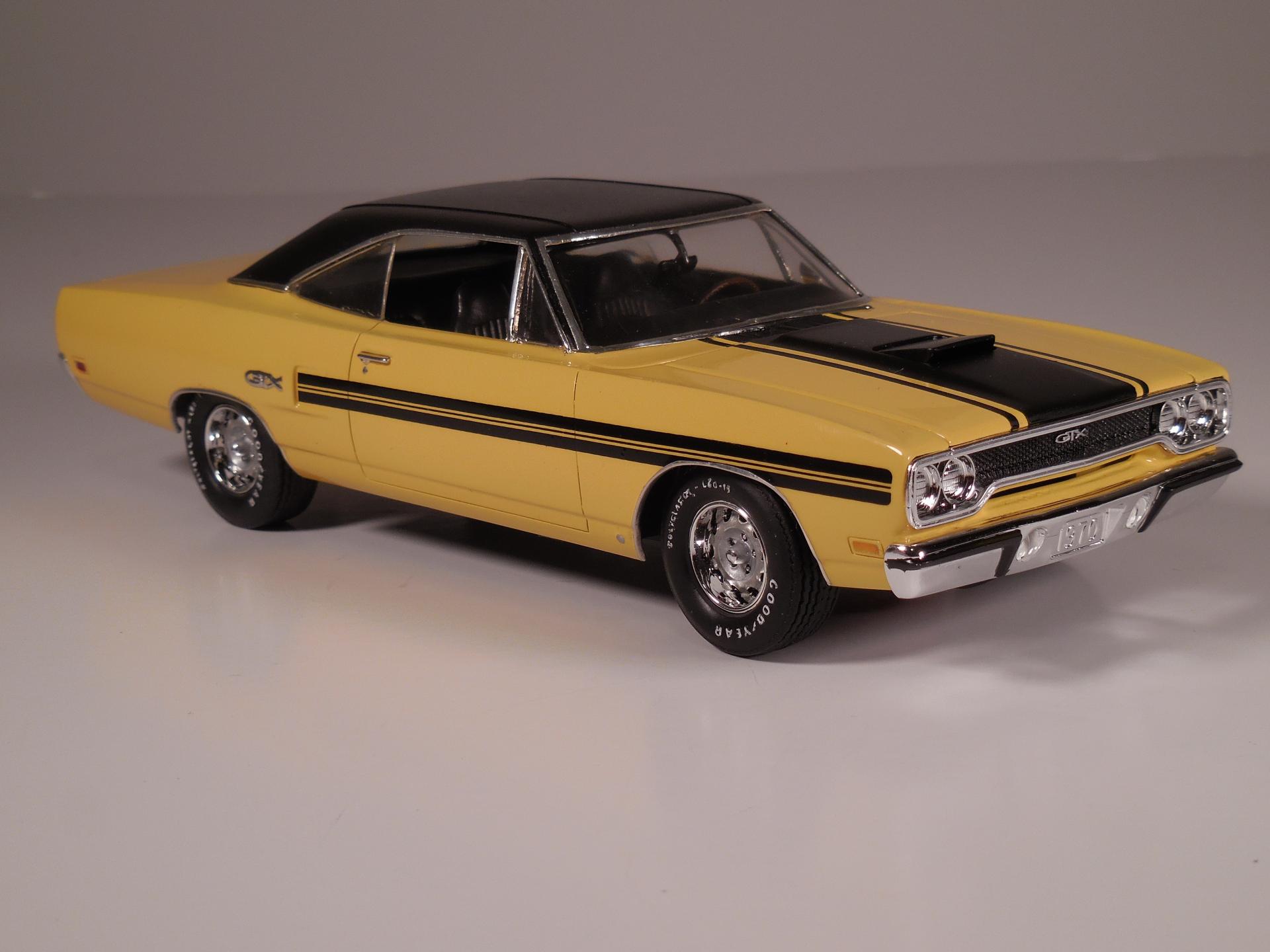 70 GTX b.JPG