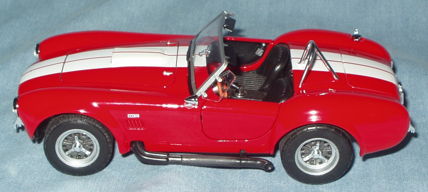65Cobra427DC04.jpg.4279f7a80ac8f15a6a138db40ec2eba6.jpg
