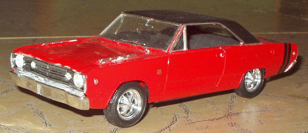 68Dart02.jpg.1f402acdd363d83b64afeb3373adba39.jpg