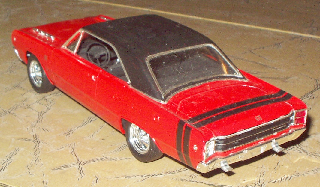 68Dart07.jpg.641058c8cde8a7a644640490338d0fbc.jpg
