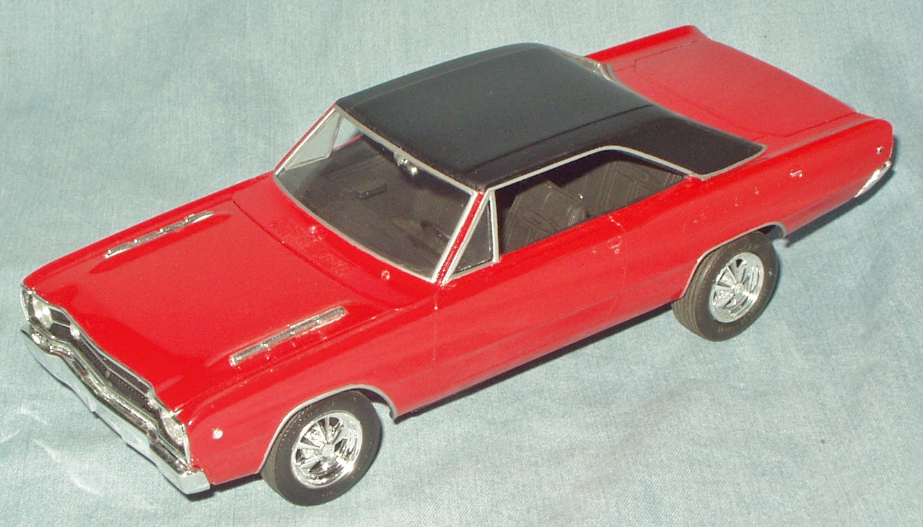 68Dart20.jpg.7e3277e272f20fe7b29609b2910bfde6.jpg