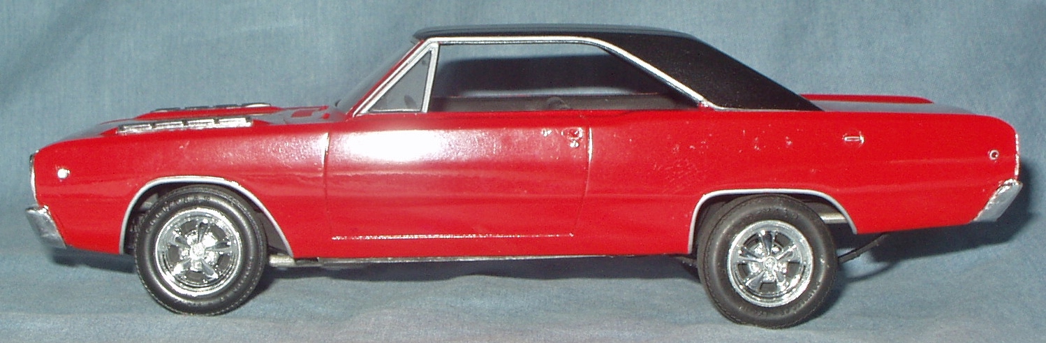 68Dart28.jpg.bc7d694126ccb5d72067d2e1bef34e27.jpg