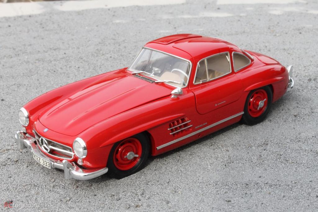 Mercedes 300sl красный