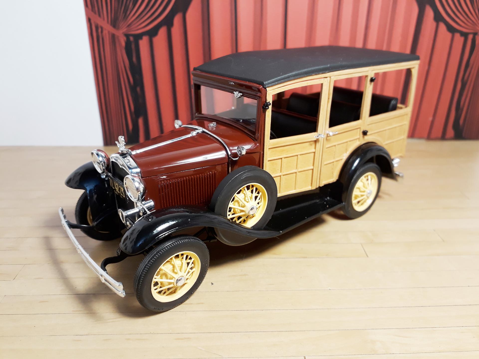 Samsung Galaxy '48 Ford '31 Ford 2074.jpg