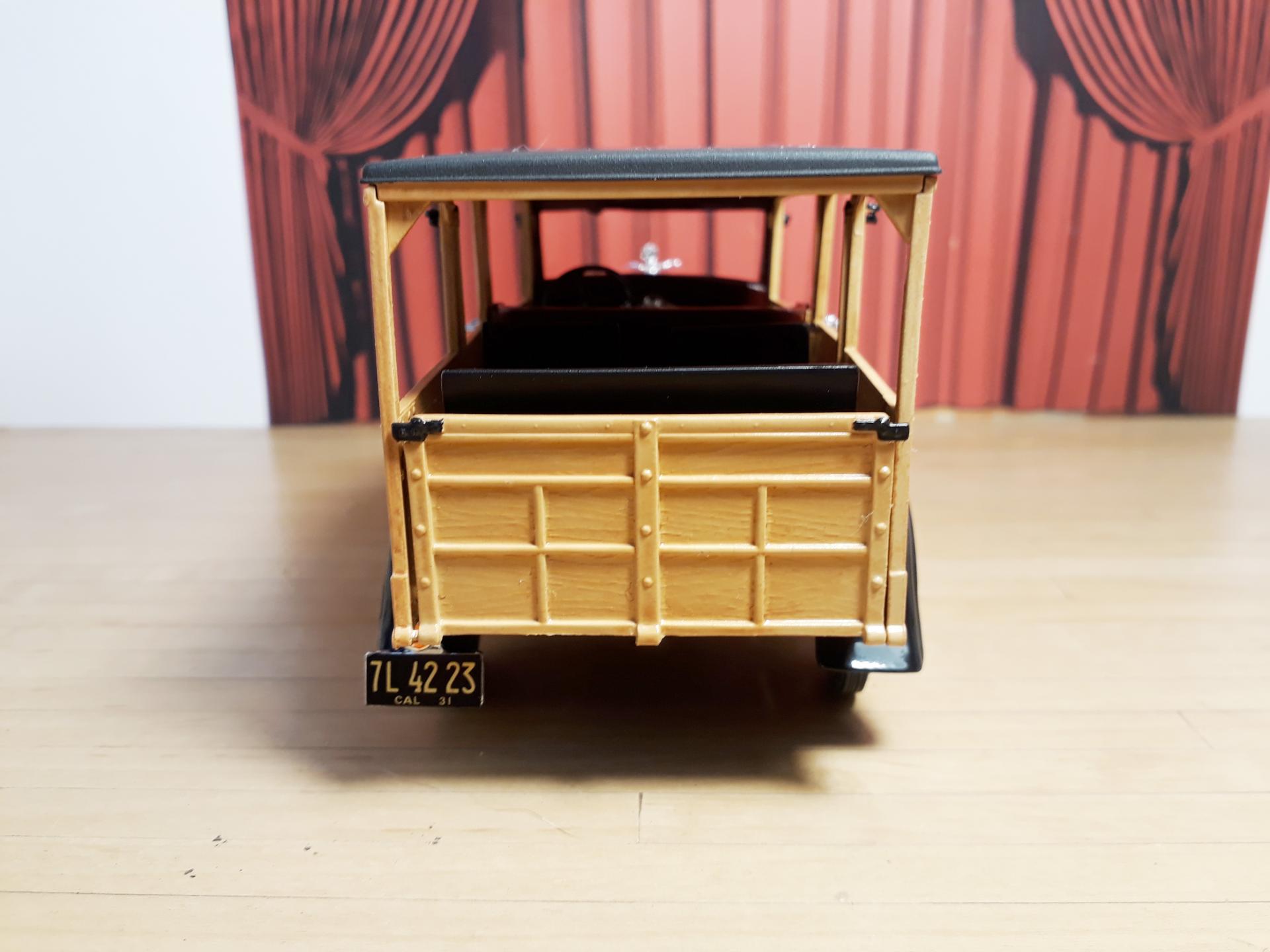 Samsung Galaxy '48 Ford '31 Ford 2077.jpg