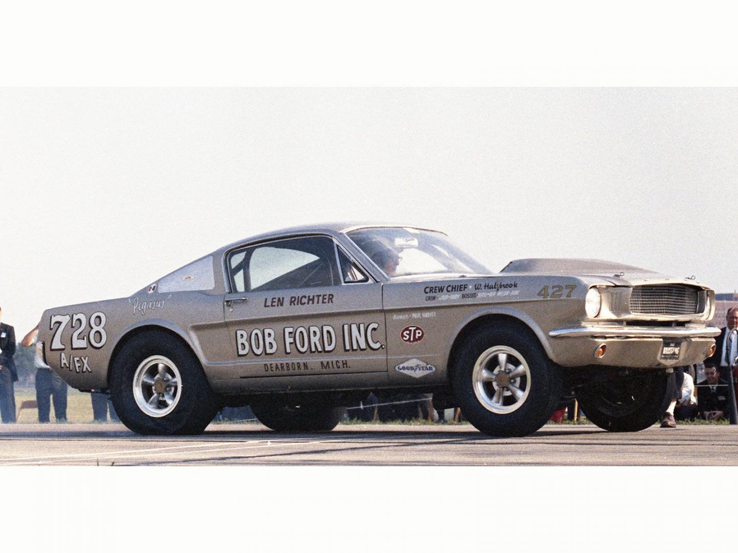 Bob Ford_Len Richter Mustang.jpg