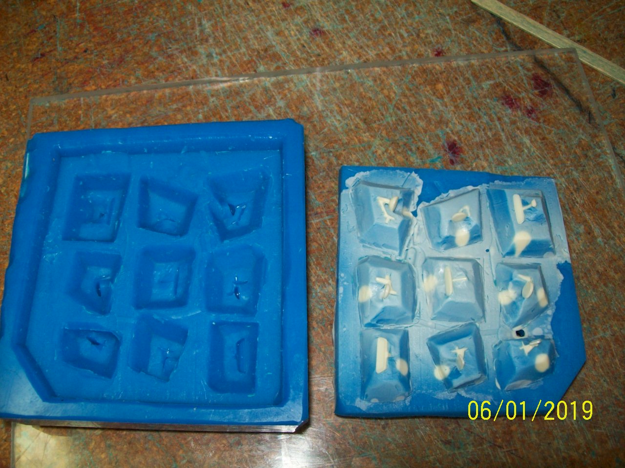 vintage mirrors 8.JPG