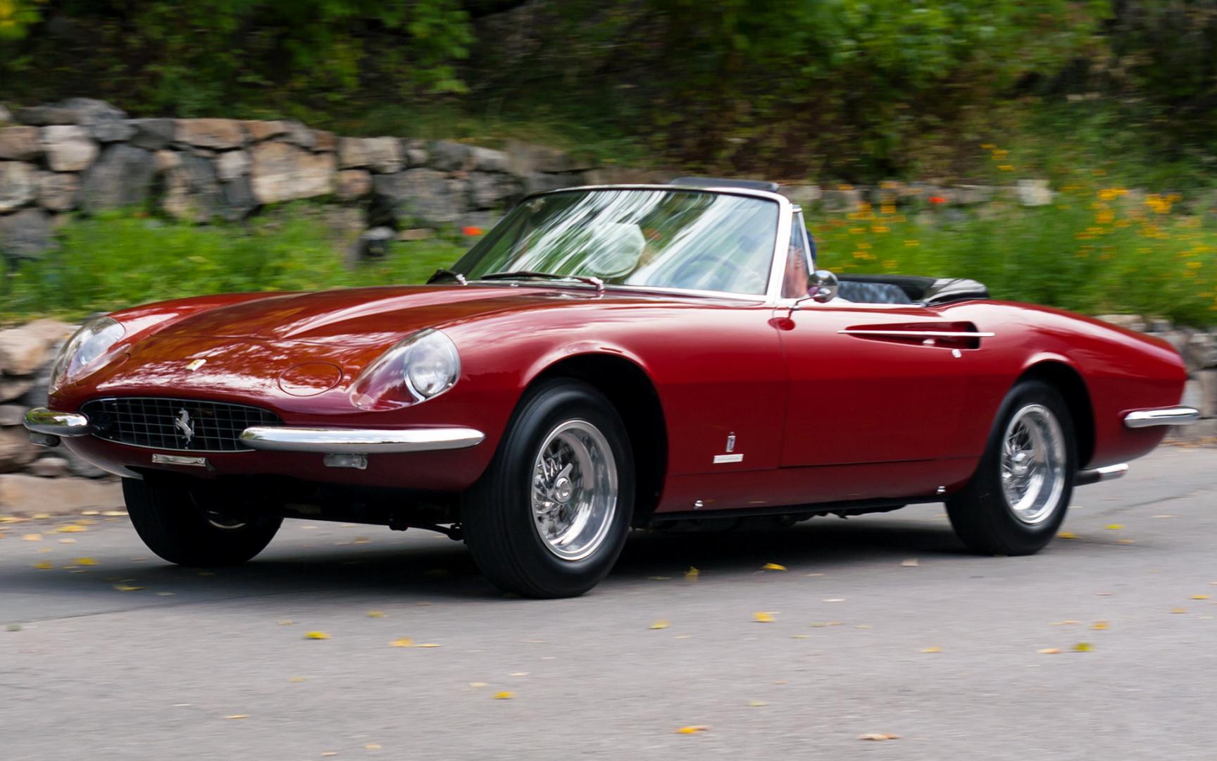 Sapiro 1966 365 California spyder.jpg