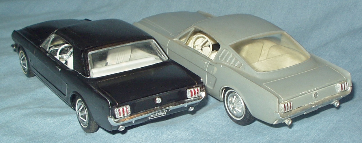 65MustangGBBlack27.jpg.de2dfe27724e5b4f3601b71448d71558.jpg